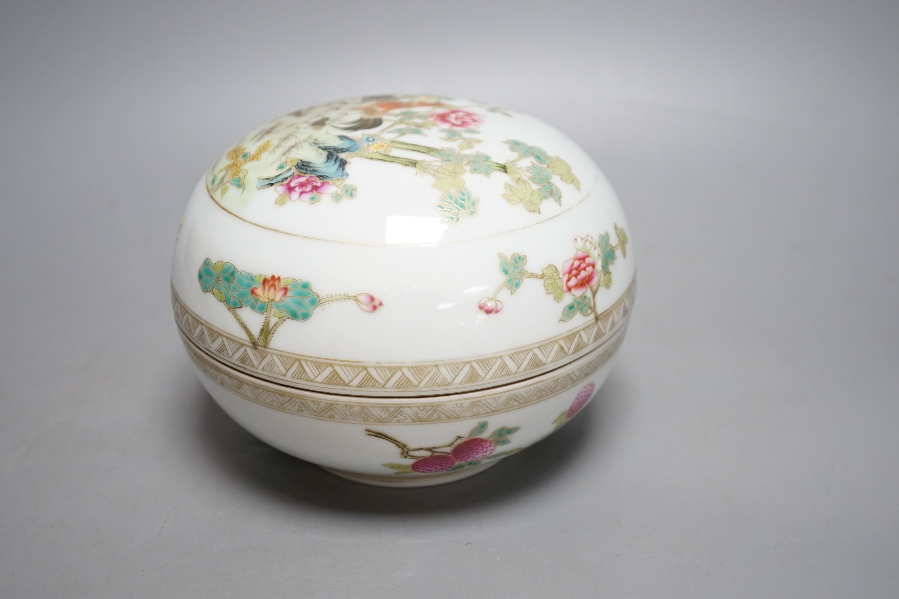 A Chinese famille rose’chickens’ box and cover, possibly Republic period, with mark, 13cms high.